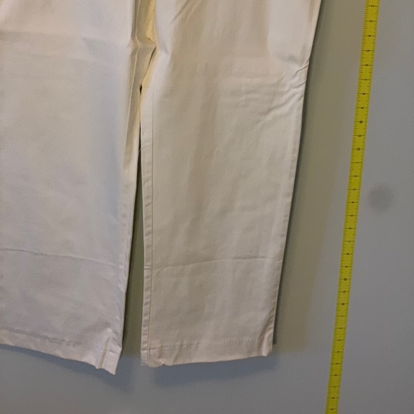 LandsEnd Women’s 20w stone chino pants midrise with stretch waistline - Picture 3 of 4